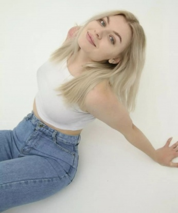 Анна